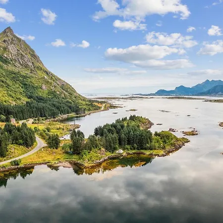 Flo Lofoten Nature Escape Luxe tent