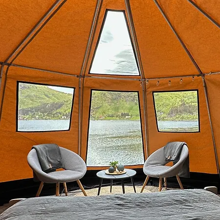 Flo Lofoten Nature Escape Valberg