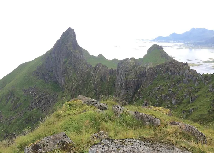 Flo Lofoten Nature Escape *